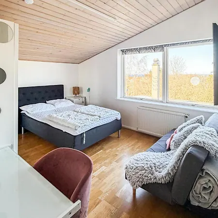 度假居 4 Bedroom Cozy In